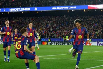 Barcelona vs Newcastle 7-2 Liga Champions Raphinha Lewandowski Lamine Yamal gol Barca